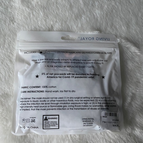 Brand new sealed puppy face mask - Picture 4 of 5